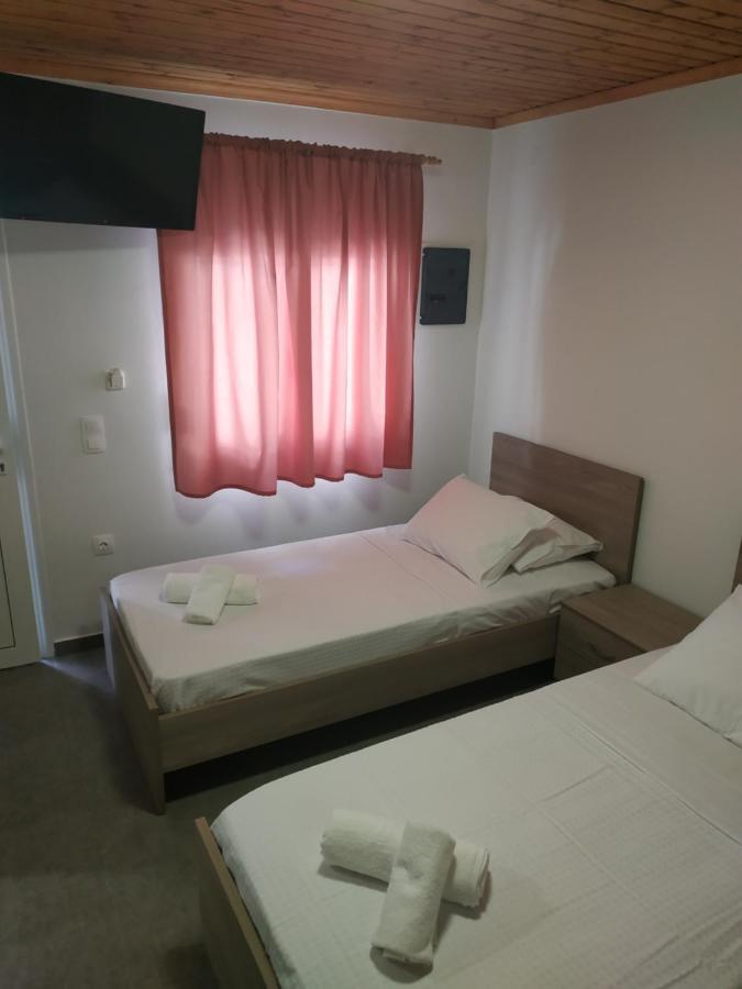 Agelikis' Apartments Nea Kallikrateia 外观 照片