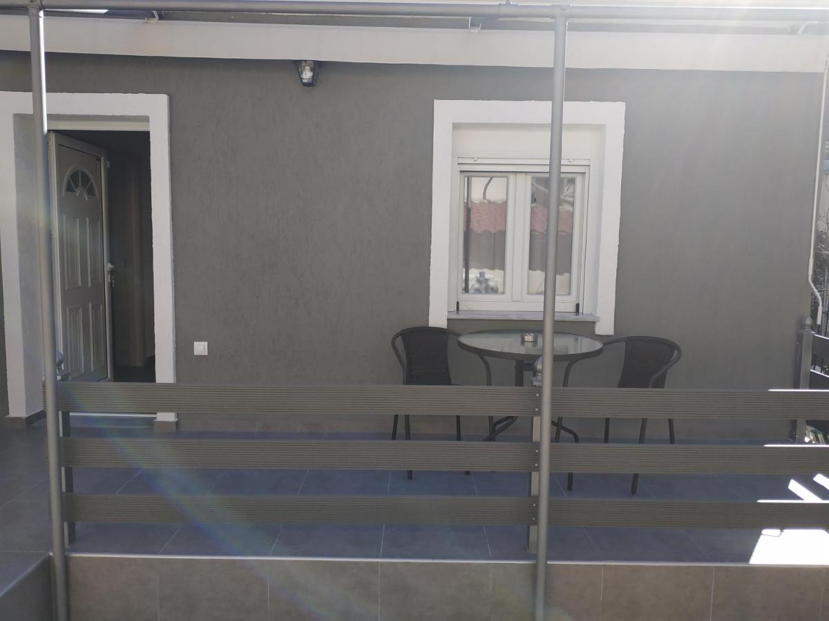 Agelikis' Apartments Nea Kallikrateia 外观 照片